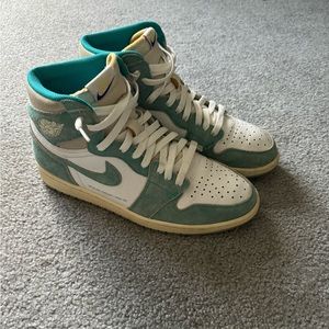 Jordan 1 turbo green size 12